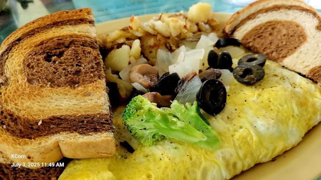 Pat’s Riverfront Cafe photo 2