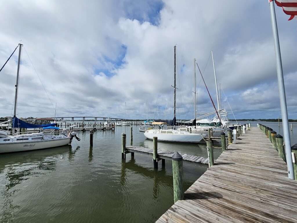 Pat’s Riverfront Cafe photo 4